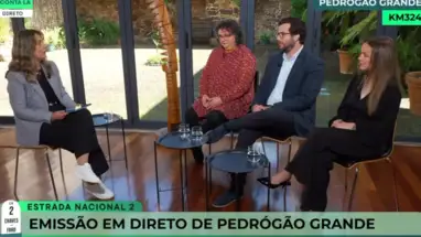 Painel de debate entre pivot e convidados do concelho de Pedrógão Grande
