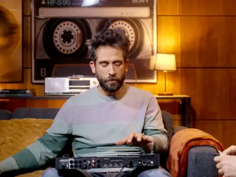  A Letra | 20.27 A long journey in a little train to Poland - Noiserv