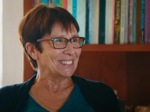 A Terra Que Me Fez - Manuela Magno