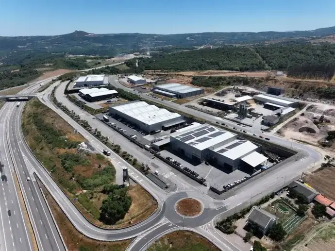 Vista aérea de zona industrial