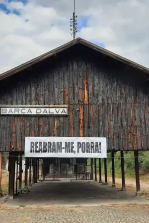 A viagem desde Campanhã, no Porto, até Barca d'Alva durava entre 3h30 e quatro horas, continuando depois para Espanha