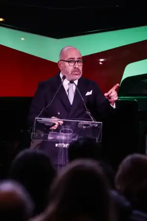 Ministro Miguel Pinto Luz a discursar.