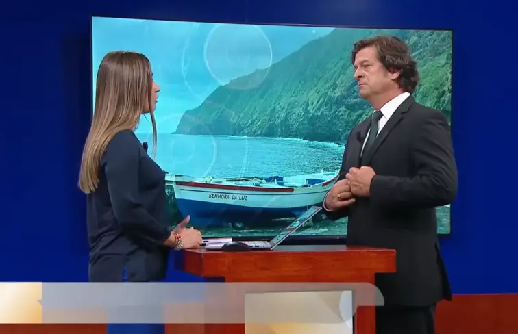 Estela Machado e Salvador Malheiro durante a rubrica "Objetiva" do programa Juca, no Conta Lá