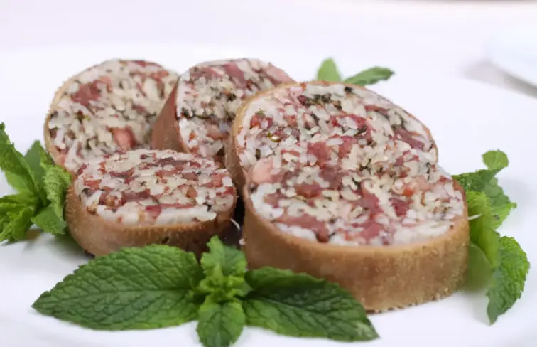 Maranho servido em prato