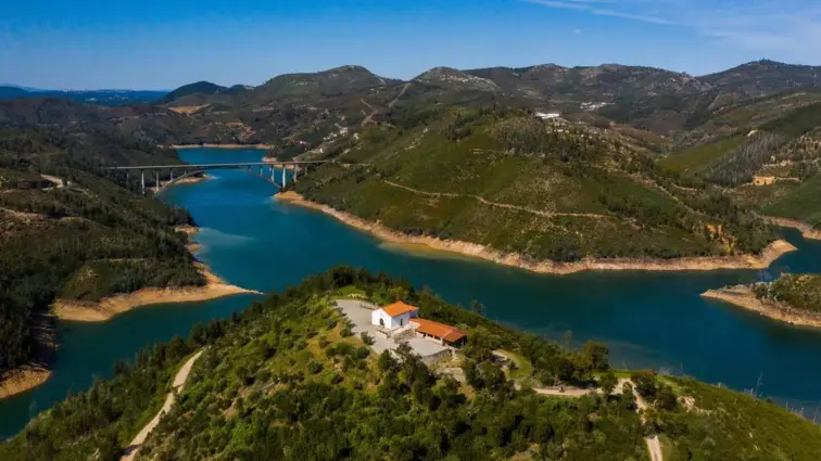 Rio em Ferreira do Zêzere