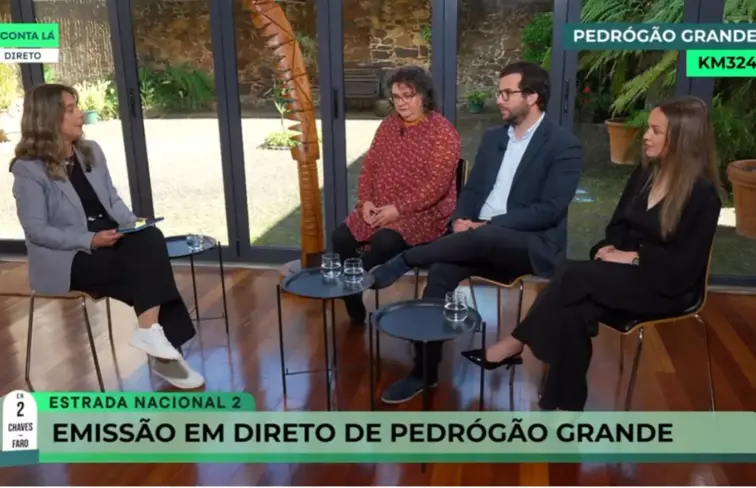 Painel de debate entre pivot e convidados do concelho de Pedrógão Grande