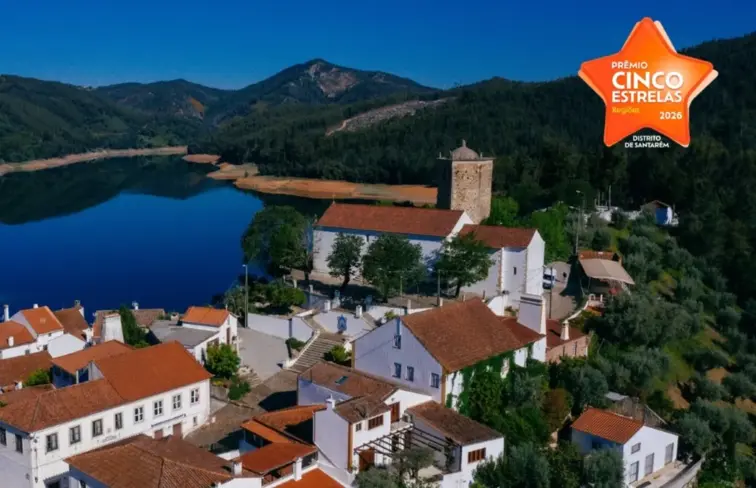 Vista sobre a aldeia de Dornes