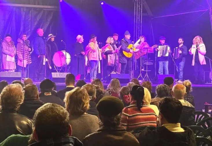 Atuação de grupo de cantares das Janeiras em Silves, Algarve (2025)