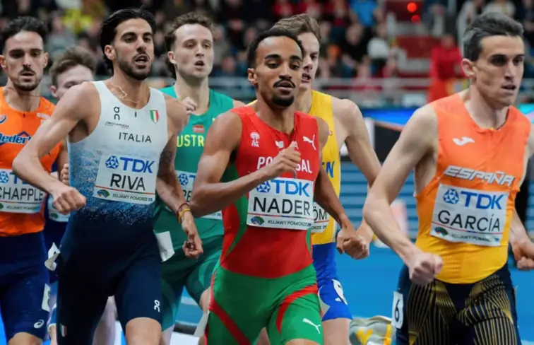 Atletas nos 1.500 metros do campeonato mundial na Polónia