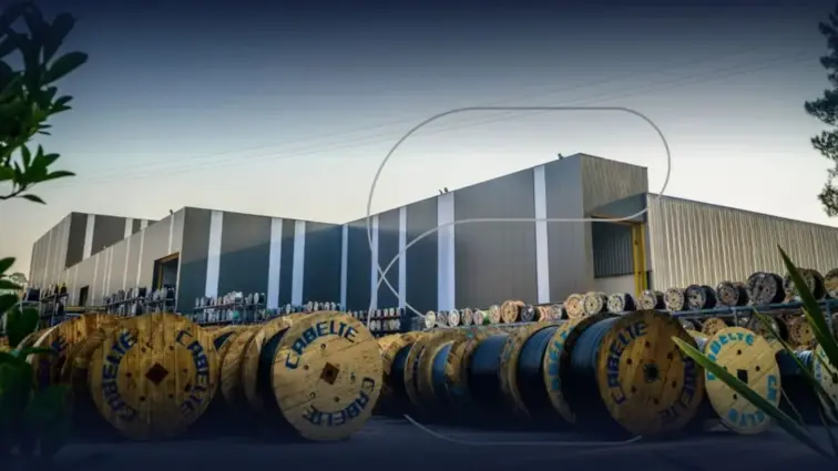 Imagem do exterior da empresa Cabelte