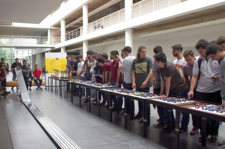 Evento "Race Party" recebe vários alunos e diferentes provas
