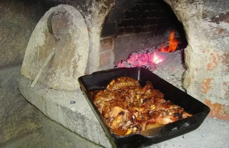 Cabrito assado depois de ir ao forno