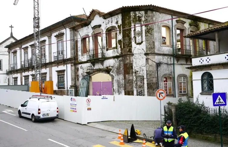 Antigo quartel de bombeiros em Lamego em obras.