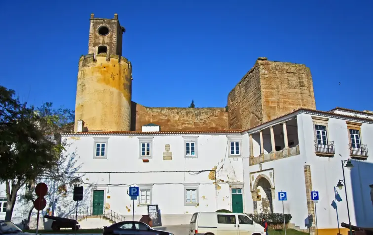 moura