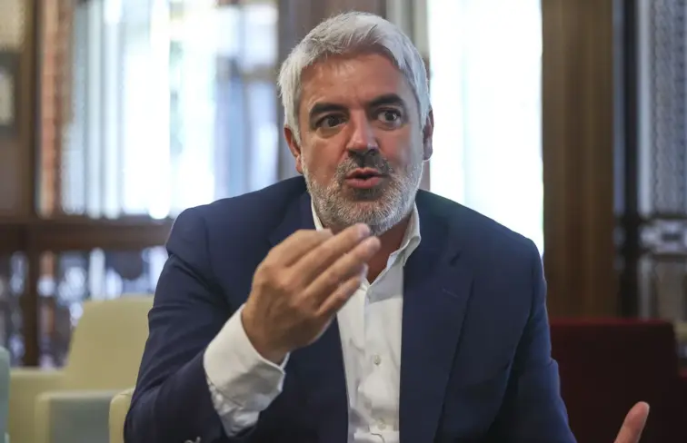 O presidente da câmara municipal de Viseu, João Azevedo.