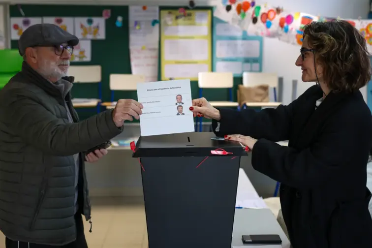 Eleições decorrem normalmente além dos adiamentos por mau tempo