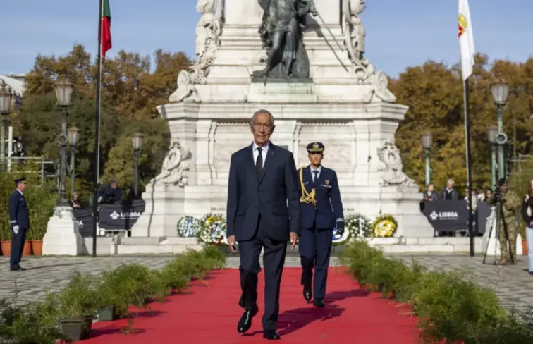 Marcelo Rebelo de Sousa regressava de Amarante regressava do funeral do engenheiro António Mota