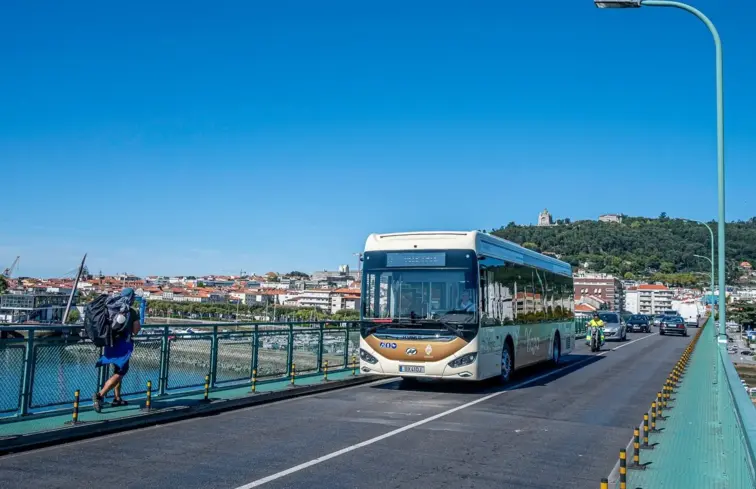 Um autocarro dos transportes urbanos de Viana do Castelo.