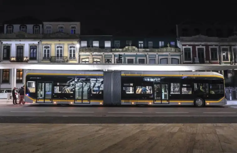 Memorando de operacionalização do metrobus foi assinado esta quinta-feira