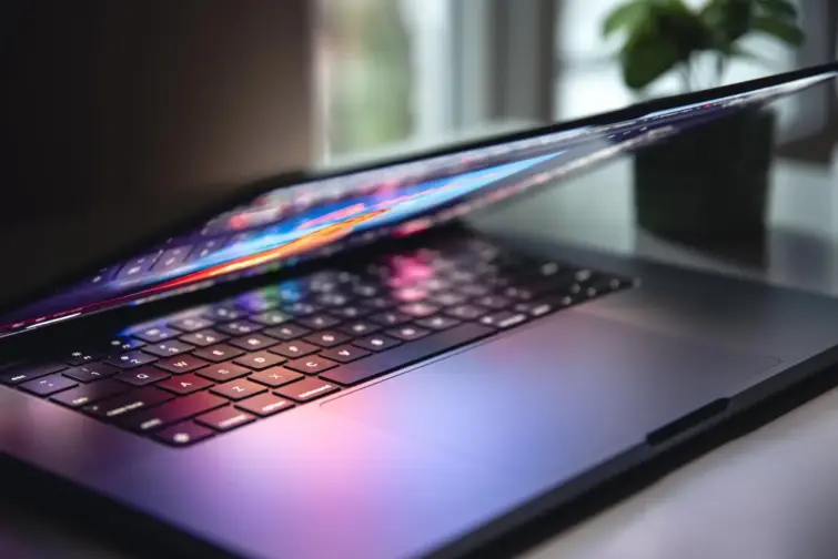 Computador portátil.