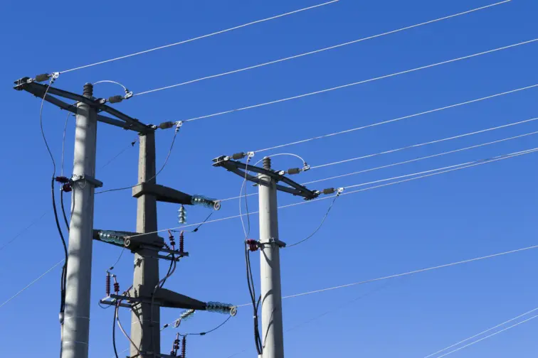 Postes de eletricidade