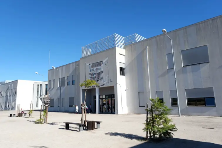 escola marcelino mesquita