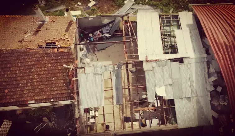 Telhas que salvam vidas: a solidariedade que reconstrói casas depois da Depressão Kristin