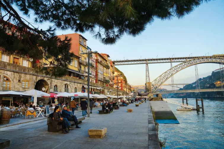 Turismo em PPortugal continua a crescer em 2026, mas entra numa fase mais exigente