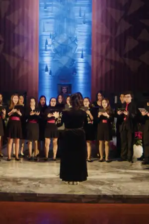 Canta Lá - Coro da Escola Artística do Instituto Gregoriano de Lisboa "Every time I feel the Spirit"