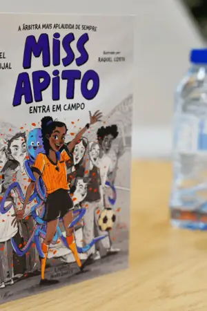 No relvado dos sonhos, Irene entra em campo para inspirar os mais novos 