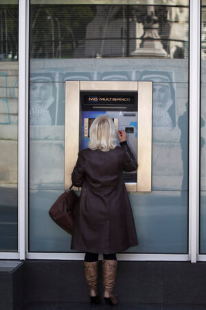 Desertos monetários: onde o dinheiro não tem residência