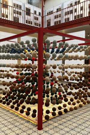 Museu do Porto inaugura árvore de Natal inspirada no tapete de Arraiolos