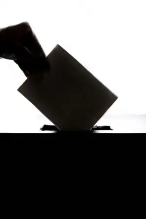 Presidenciais: Mais de 218 mil eleitores inscritos para votar hoje antecipadamente