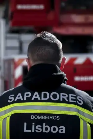 Sindicato dos Bombeiros Sapadores alerta para "caos no socorro" na cidade de Lisboa