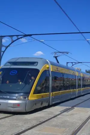 Veículos do Metro do Porto custam 1,8 milhões a mais que o previsto