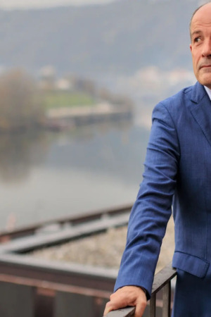 Um ano após ter sido eleito presidente da Casa do Douro esperava ter "avançado mais"