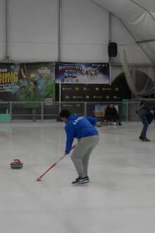 Curling em Portugal? Há um torneio a decorrer nas Penhas da Saúde