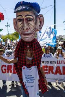 GREVE PROFESSORES