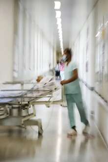 corredor de hospital