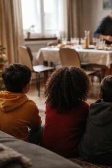 Um Natal sem rótulos: crescer em casas de acolhimento em Portugal