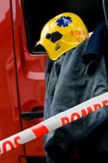 Bombeiros.