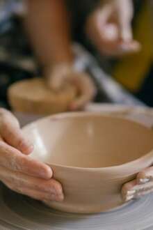 Indústria da cerâmica alerta para aumentos se conflito ultrapassar um mês