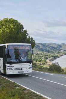 Autocarro do transporte rodoviário intermunicipal Vamus