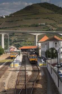 Comboios voltam a circular entre Marco de Canaveses e Peso da Régua a partir da próxima semana
