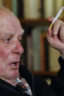 Livro inédito de poemas de António Lobo Antunes vai ser publicado em abril