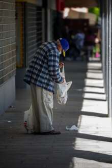 Pobreza em Portugal cai para o nível mais baixo em 20 anos, mas 1,7 milhões permanecem vulneráveis