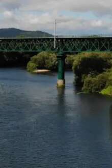 ponte ferroviária do Cávado, na Linha do Minho, em Barcelos