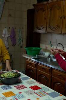 Maria do Carmo e o marido Rogério a gravar um vídeo.