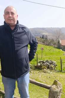 Fernando Gonçalves é o único habitante de um lugar conhecido como a "aldeia dos hobbits"
